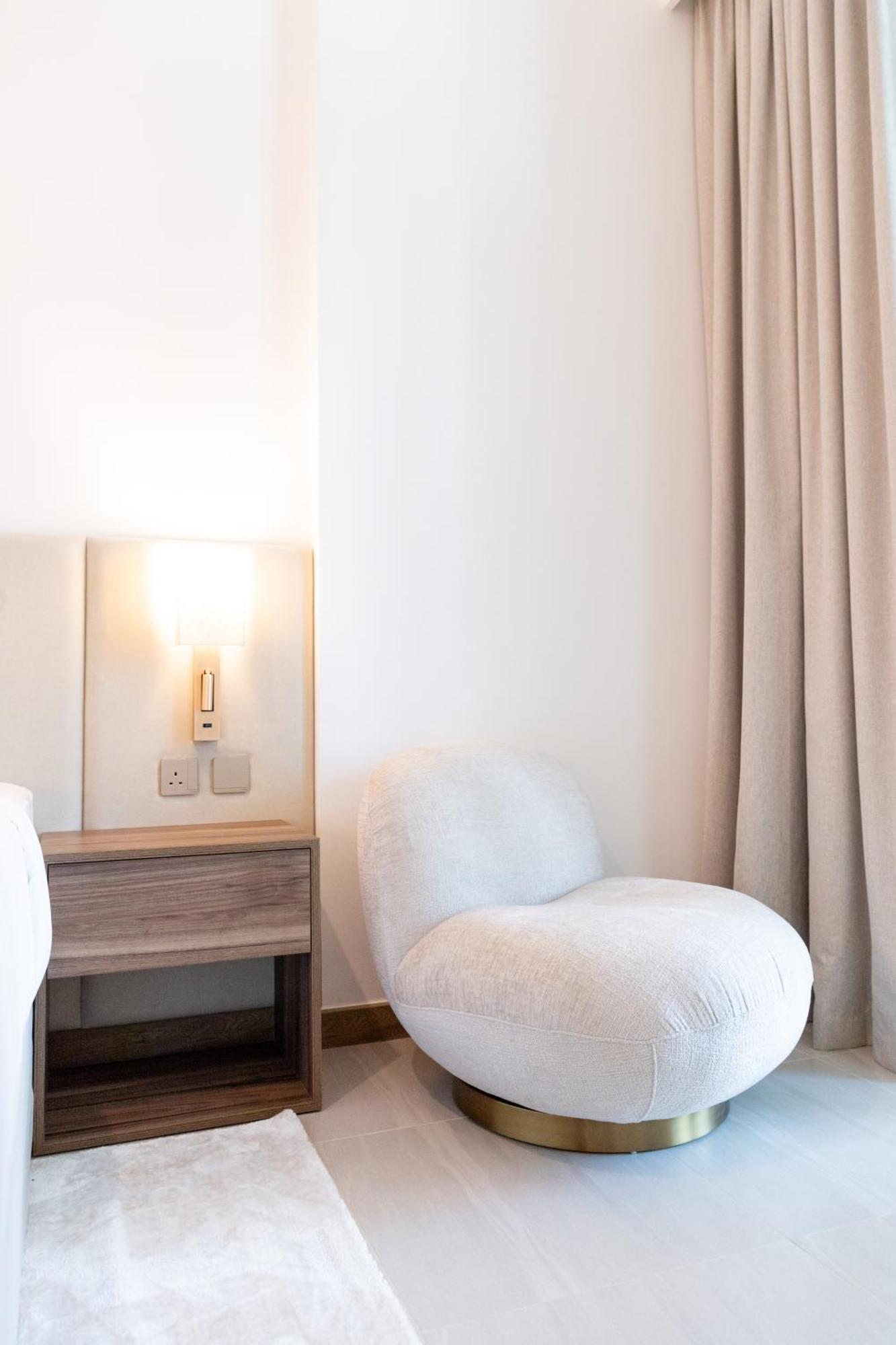 Lusso Hometels Missoni Business Bay Апартаменти *
