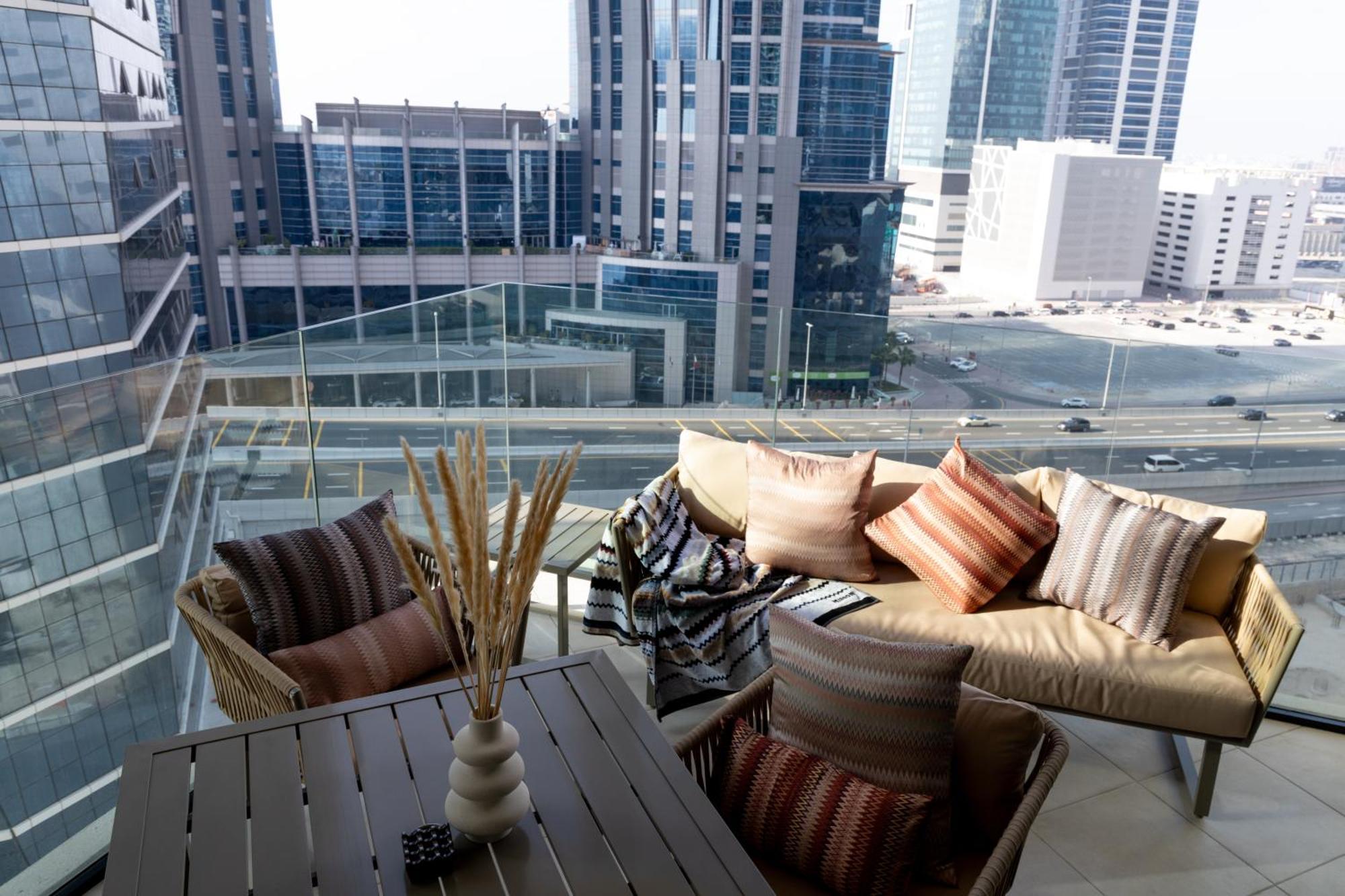 Lusso Hometels Missoni Business Bay Апартаменти
